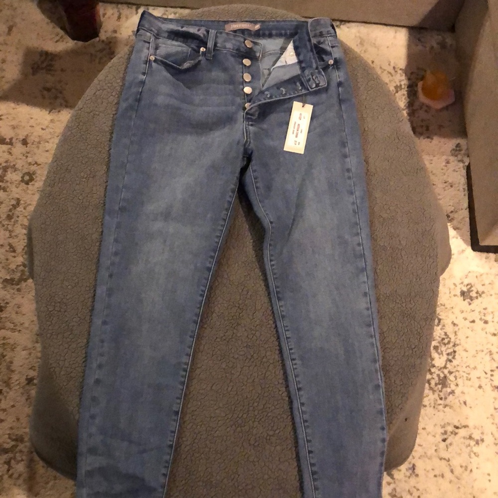 NWT Mid wash slim straight JustUSA jeans